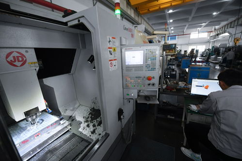 浙江嘉興 數(shù)字化工廠助力保溫瓶產(chǎn)業(yè)升級(jí)